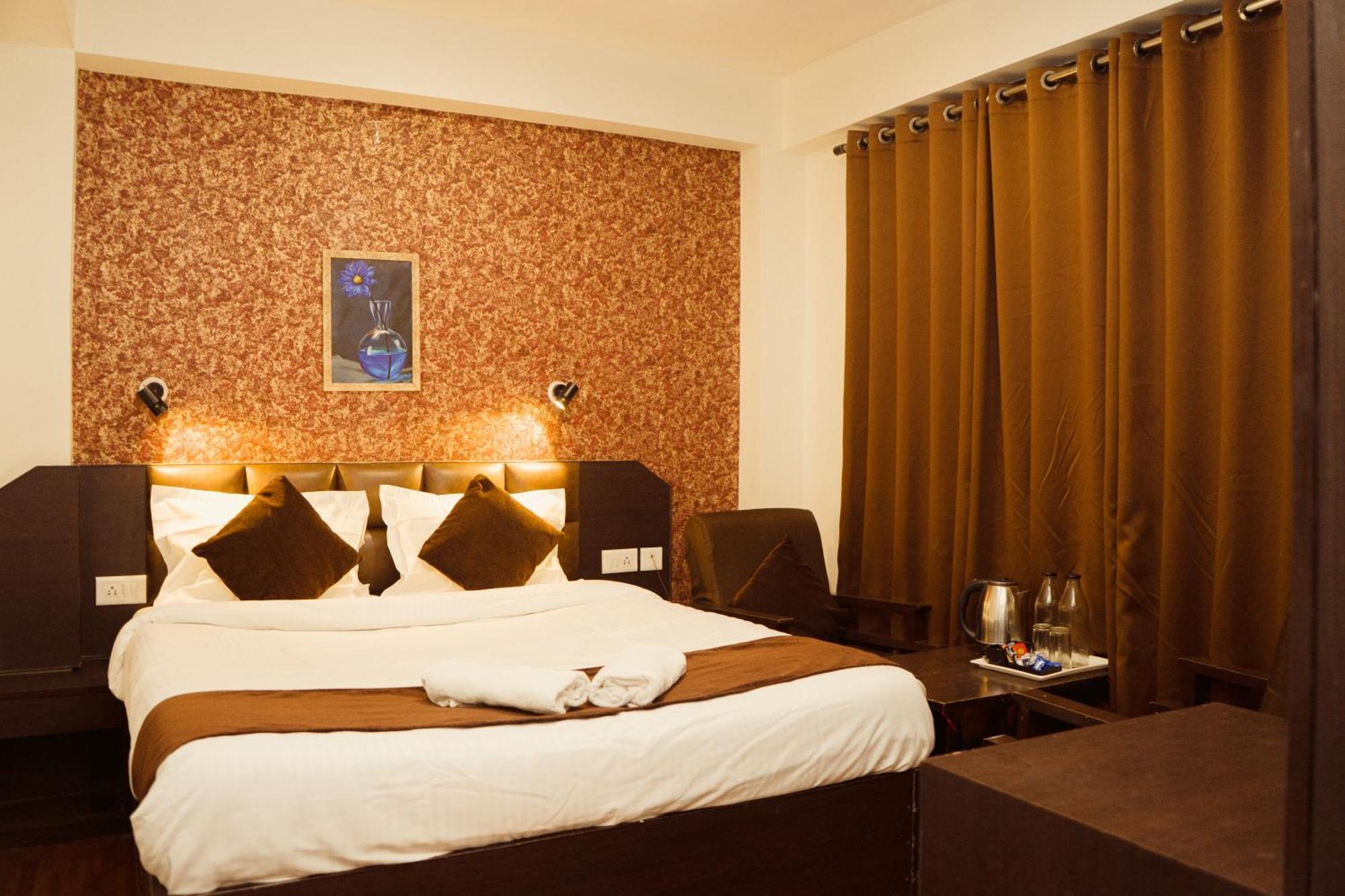 Hotel Siddhi Vinayak Regency, Mg Marg Gangtok Exterior foto